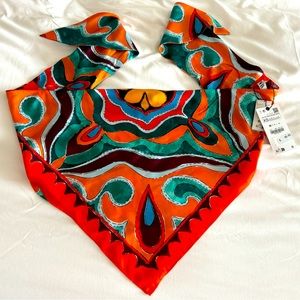 Zara top NWT with beautiful and colorful design